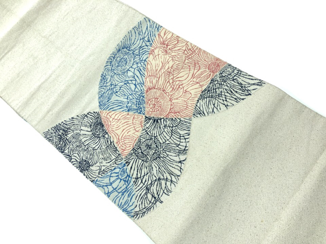 リサイクル　綴れ花模様織出し名古屋帯